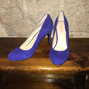 Nine West blue suede heels